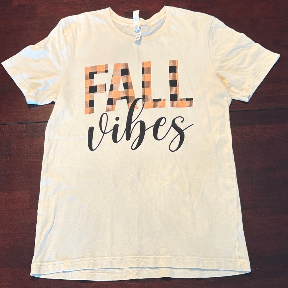 Bella Canvas Cream T-Shirt M